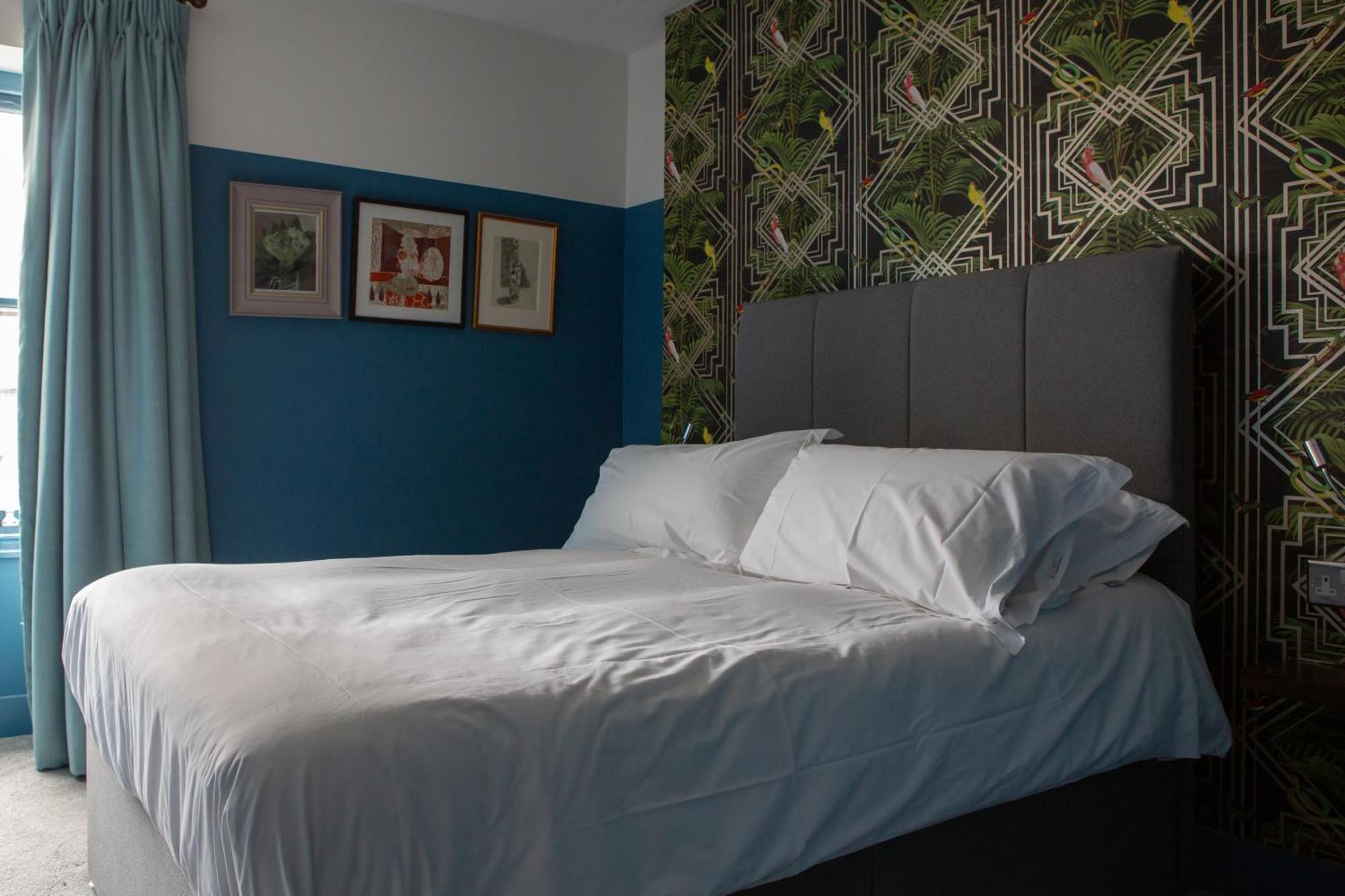The Crown Rooms Londen Buitenkant foto