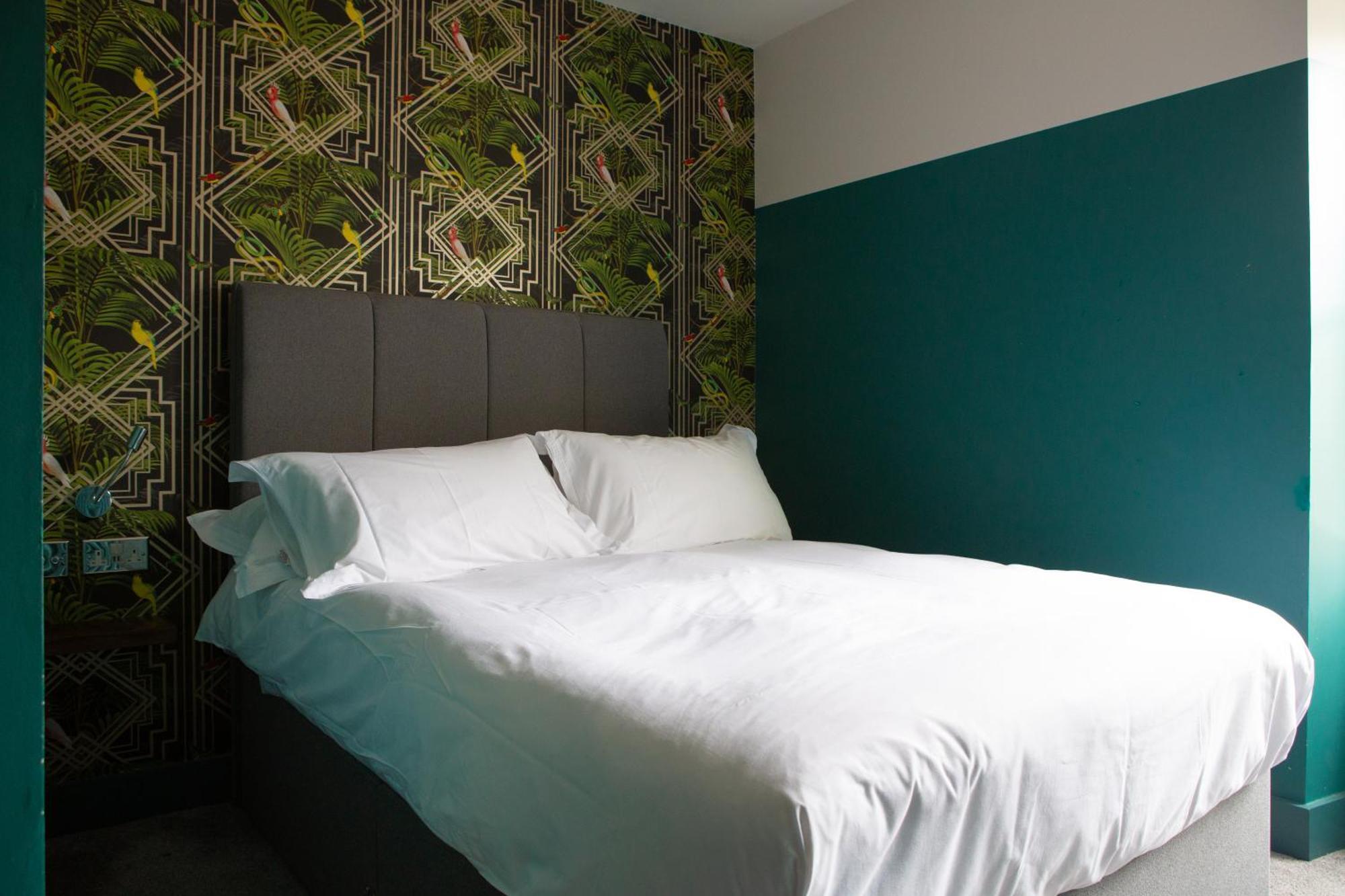 The Crown Rooms Londen Buitenkant foto