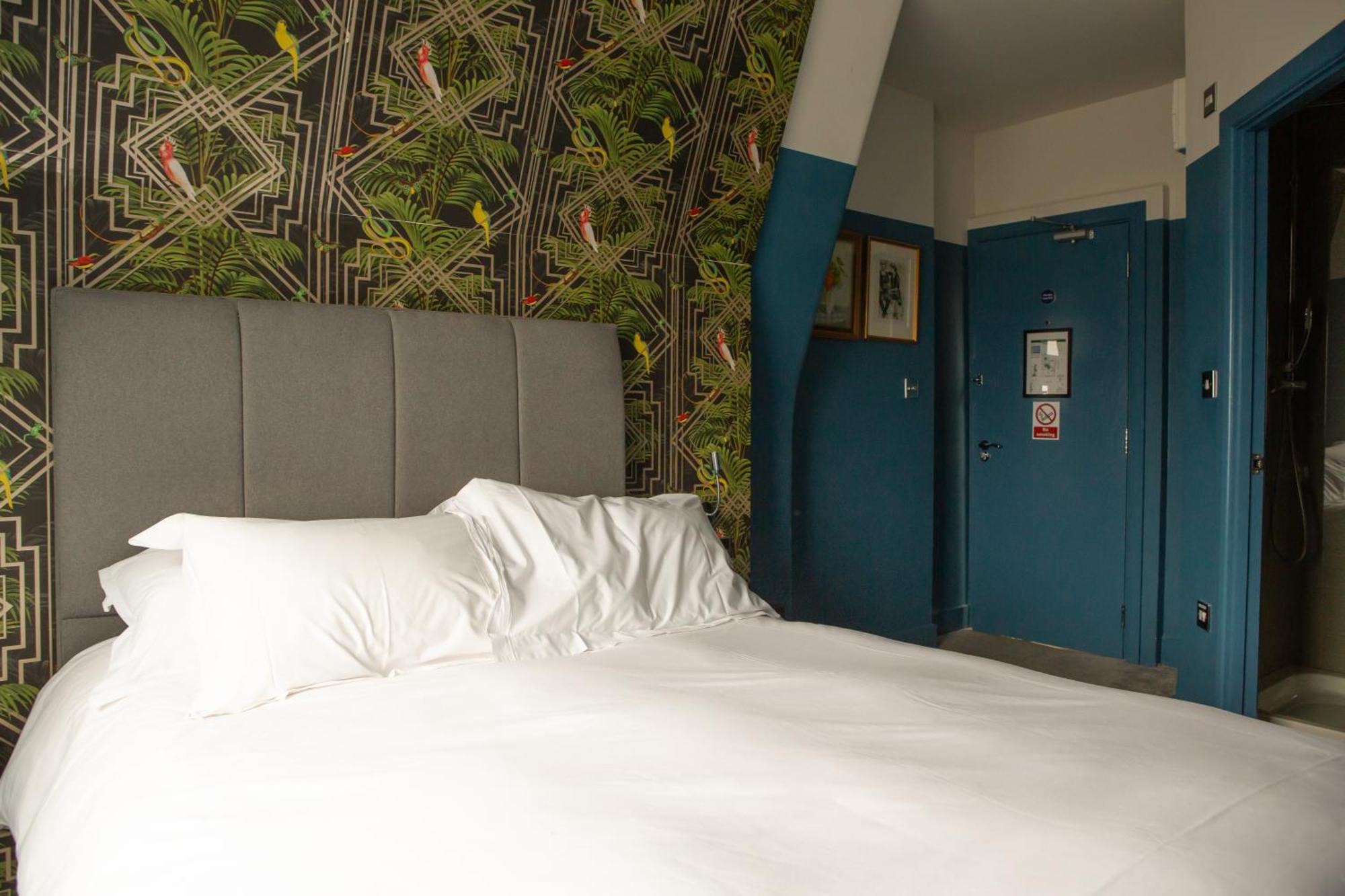 The Crown Rooms Londen Buitenkant foto